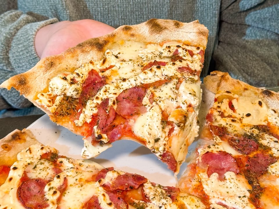 Pizza 30cm tradicional no Paraíso das Flores por R$ 55,90 (todos os sabores) - Foto 2